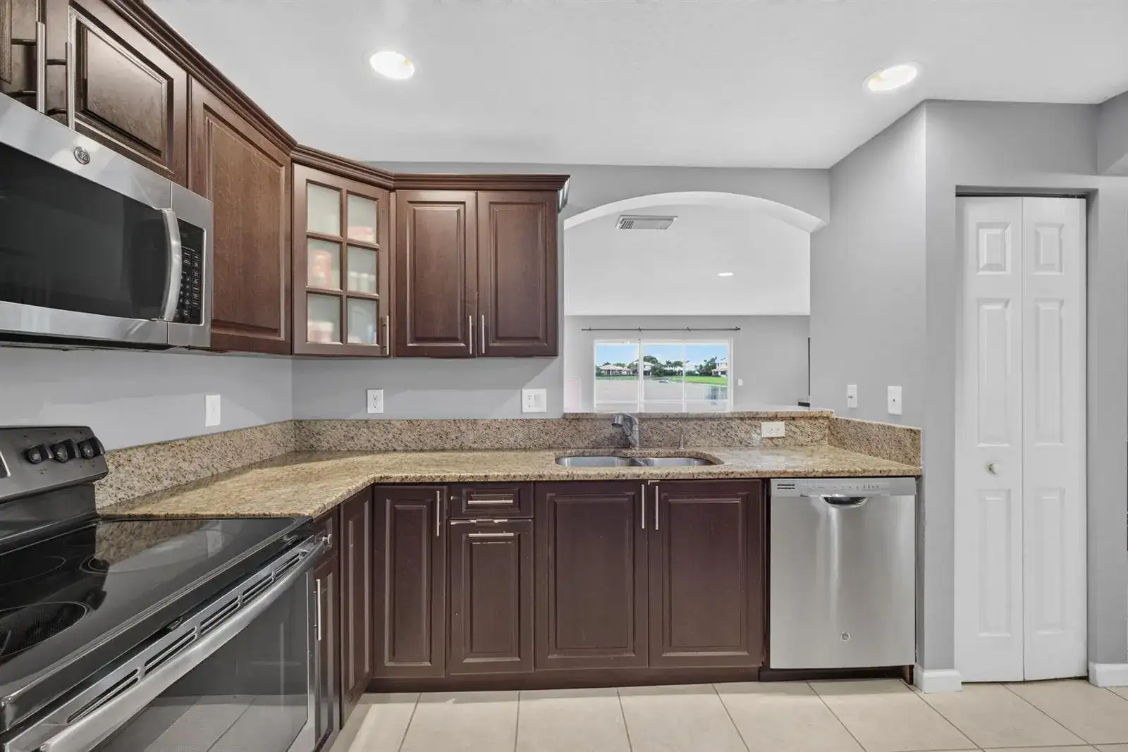 3071 Waddell Avenue, West Palm Beach FL 33411 photo 4