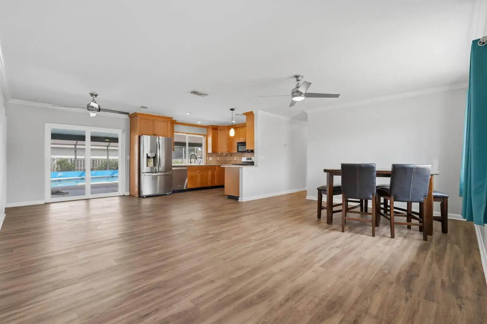 257 SW THORNHILL Drive, Port St. Lucie FL 34984 photo 4