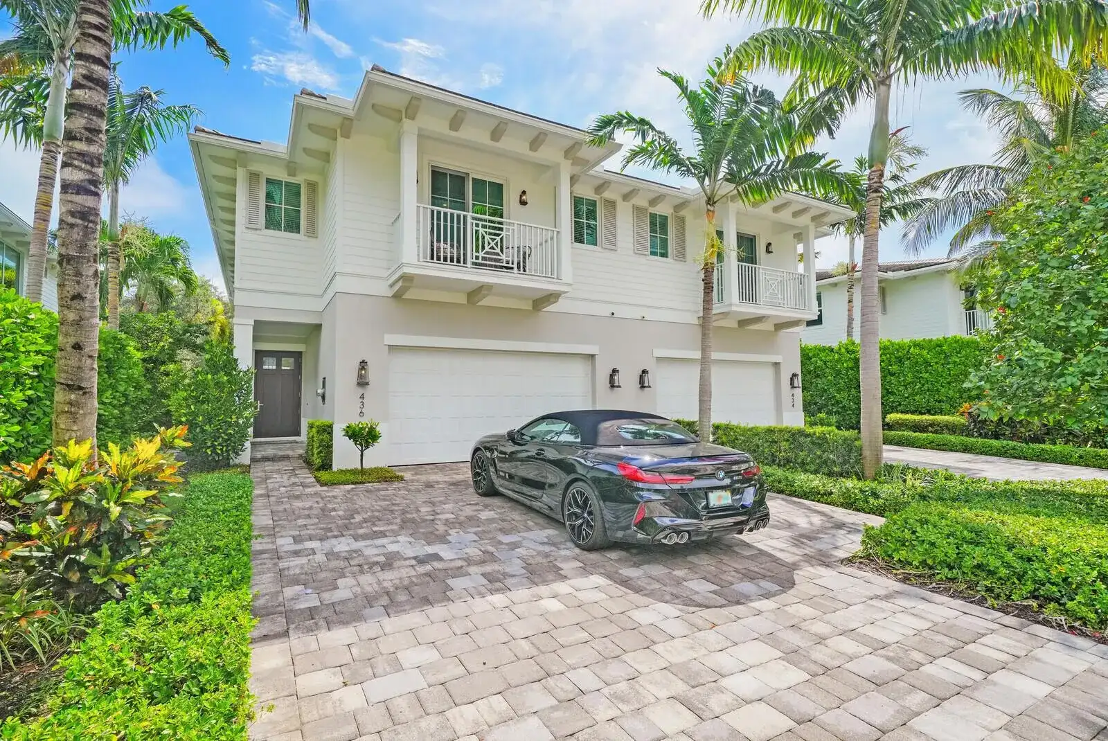436 NE WAVECREST Way, Boca Raton FL 33432 photo 2