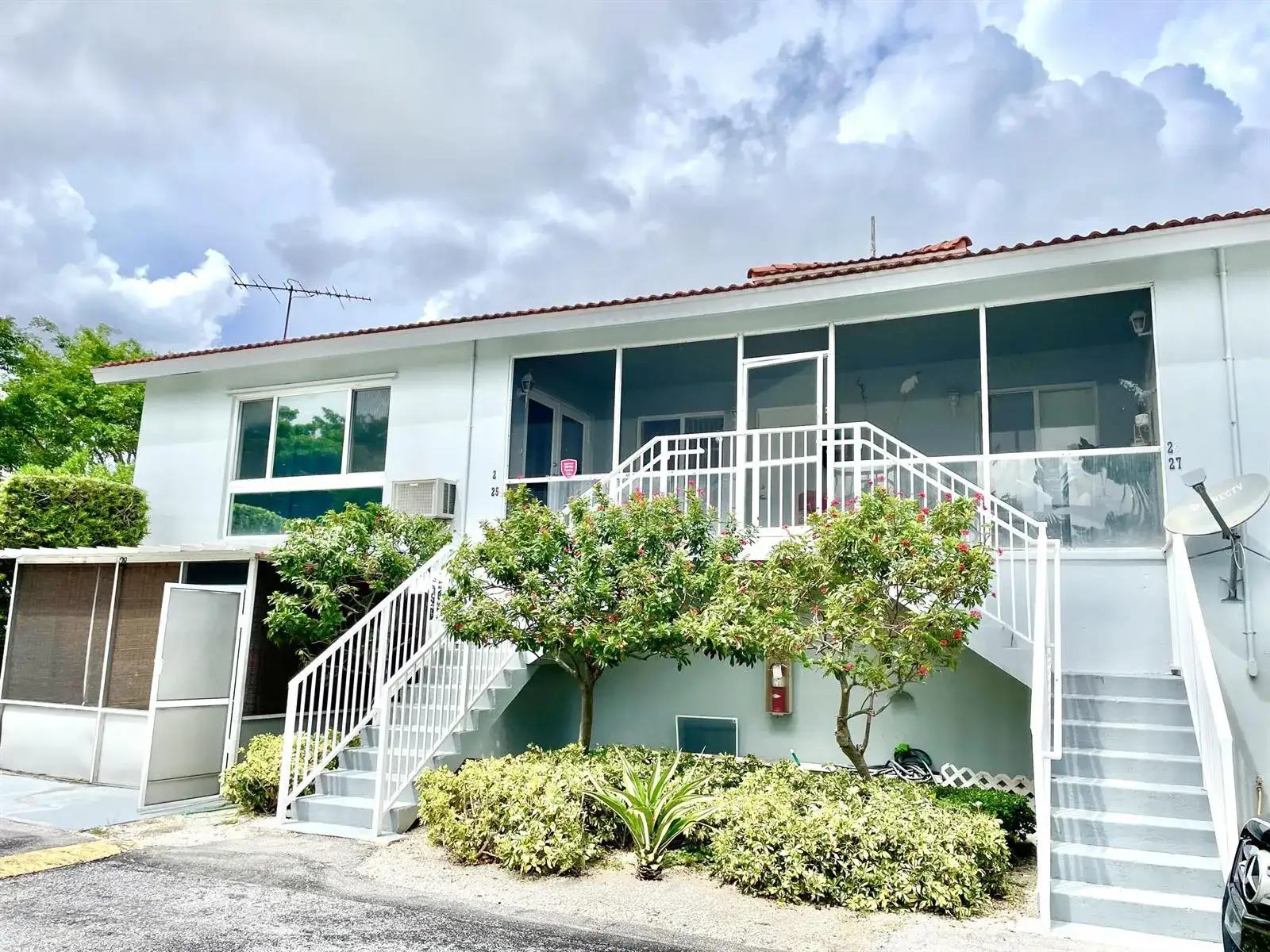 431 W Camino Real, Boca Raton FL 33432 photo 3