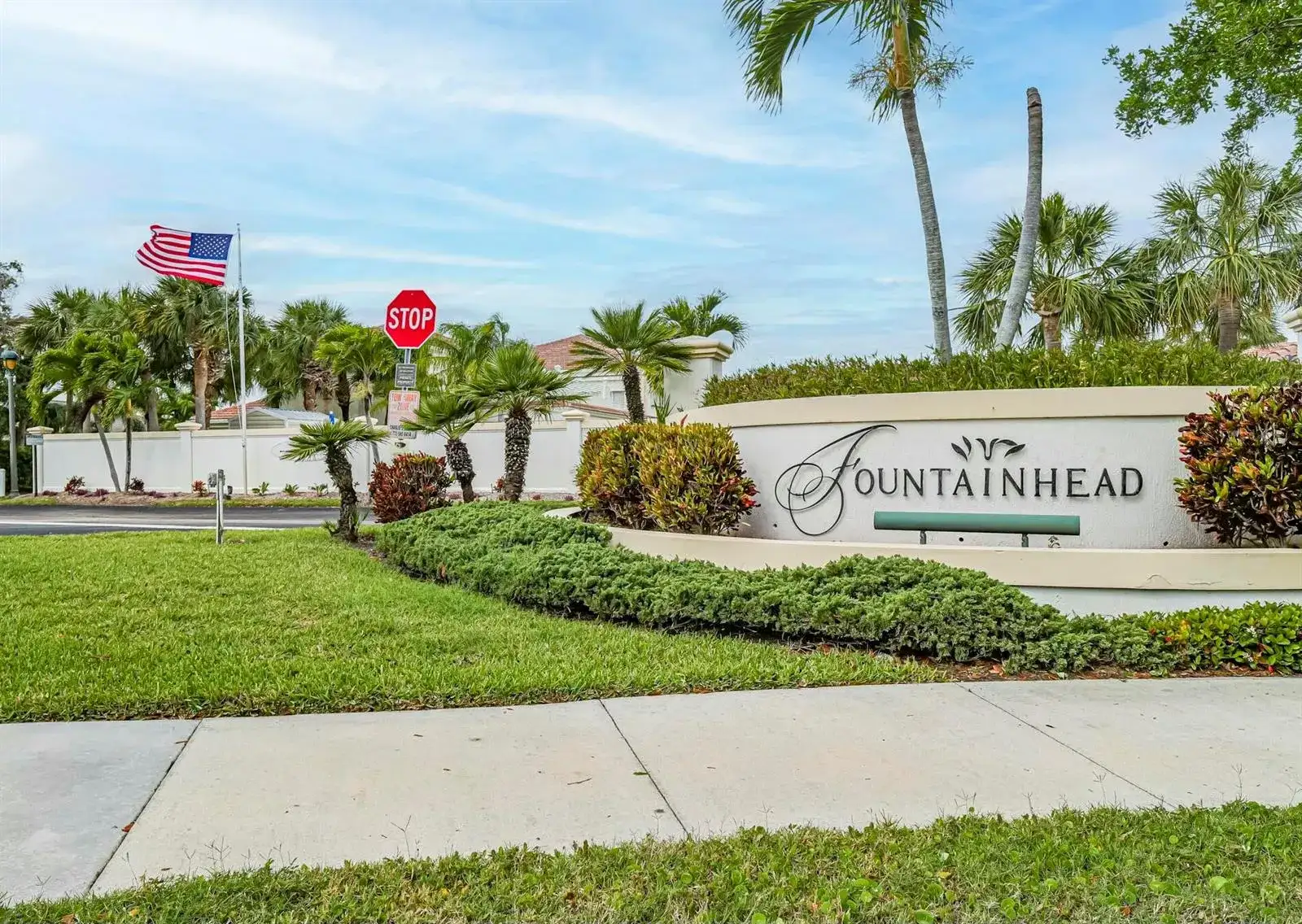 536 7TH Square # 103, Vero Beach FL 32962 photo 3