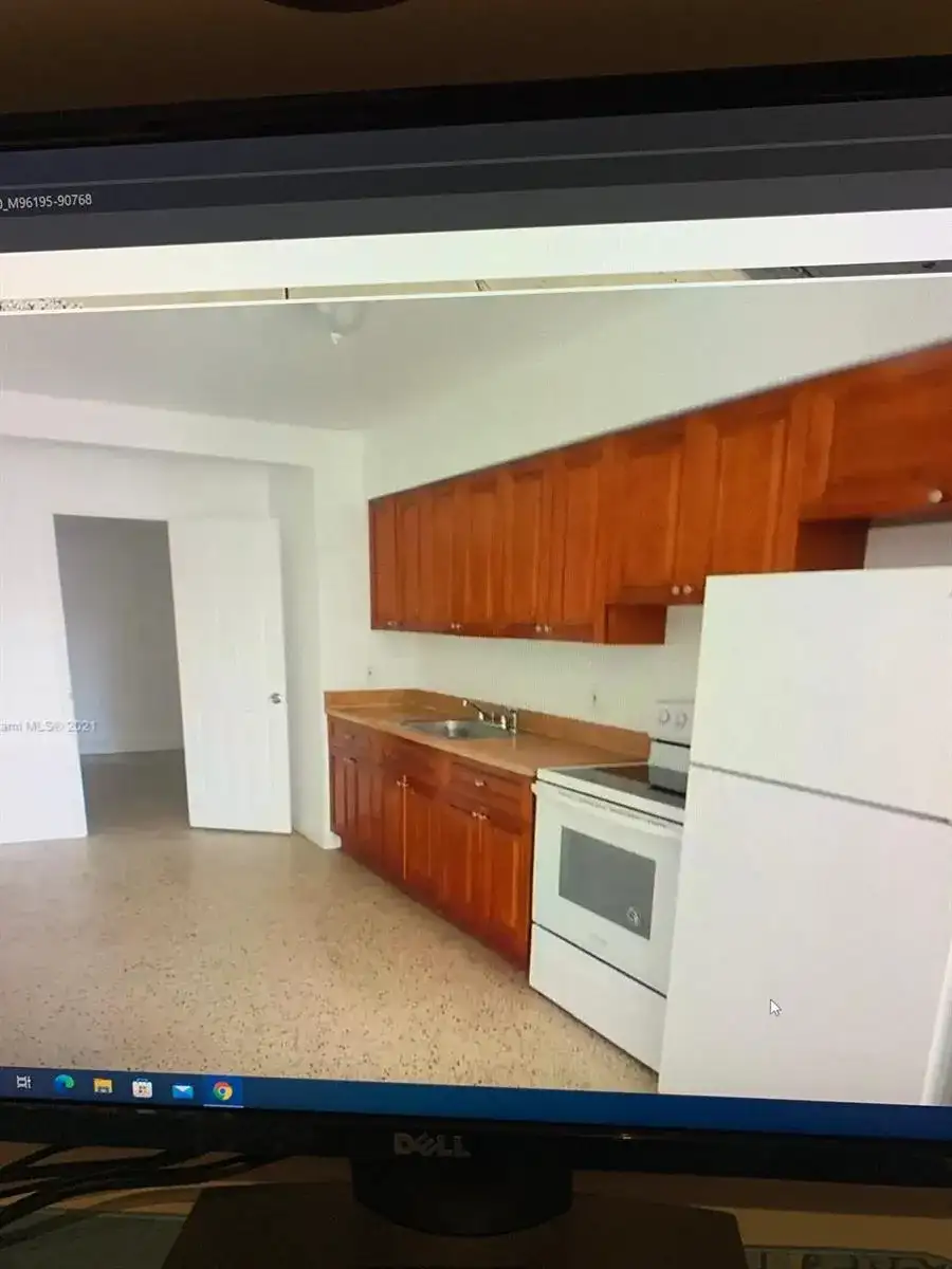 1414 N J Street, FL 33460 photo 2