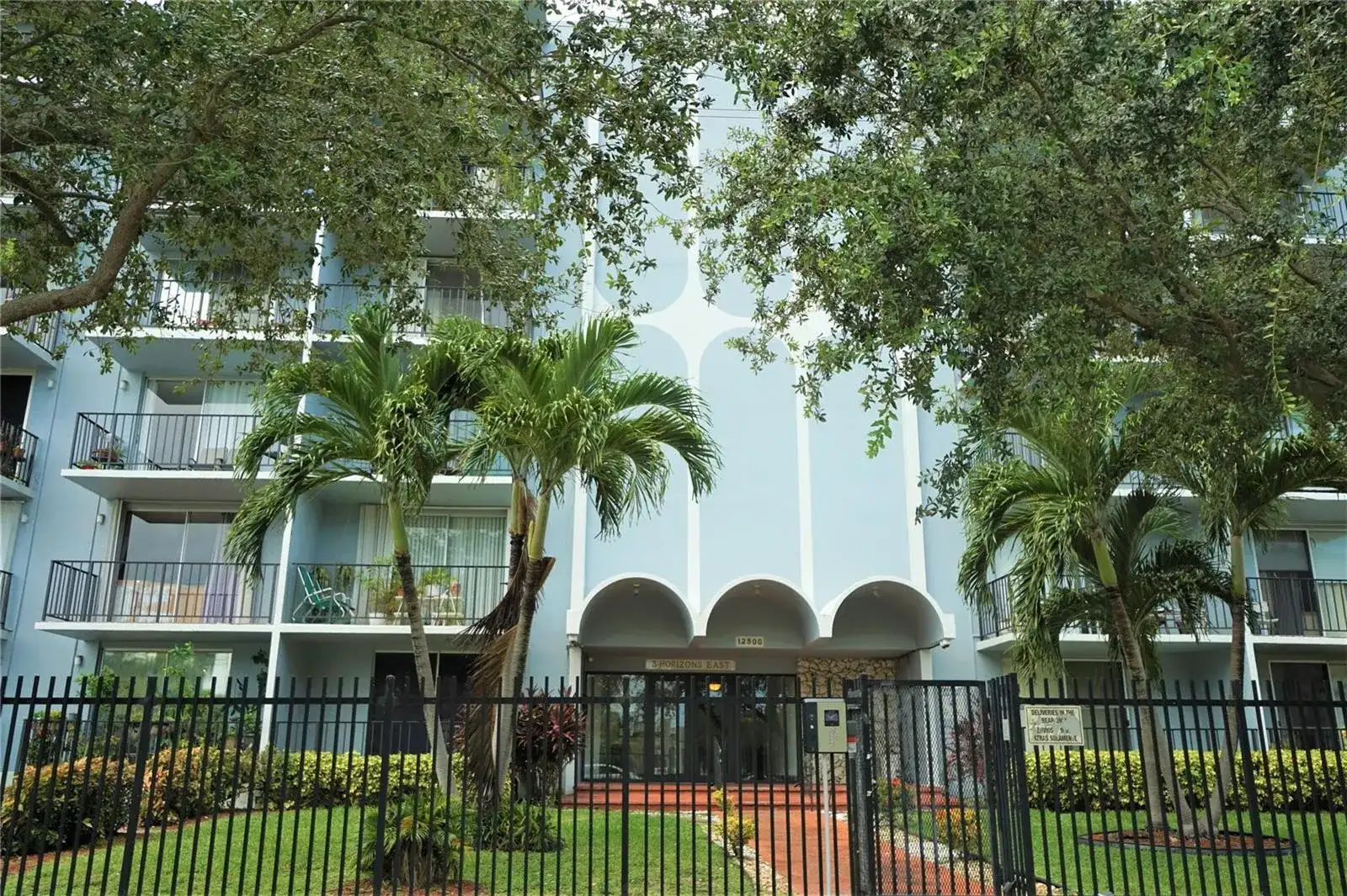 12500 NE 15TH Avenue # 614, North Miami FL 33161 photo 4