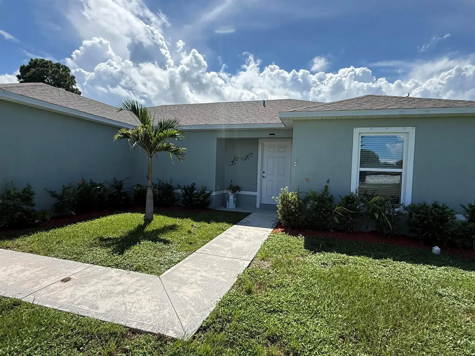 474 NE MAINSAIL Street, Port St. Lucie FL 34983 photo 3