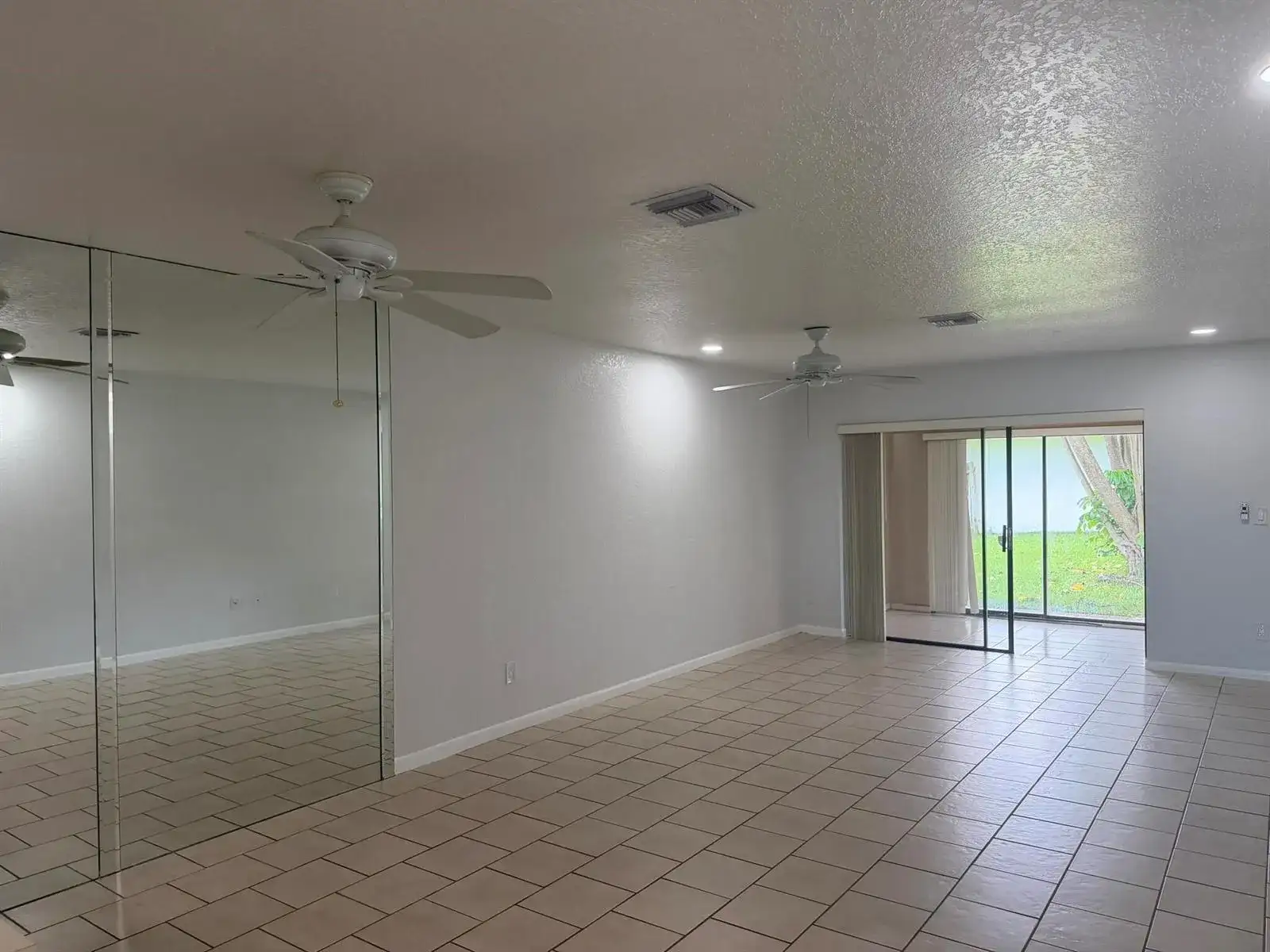 4814 PAULIE Court, West Palm Beach FL 33415 photo 3