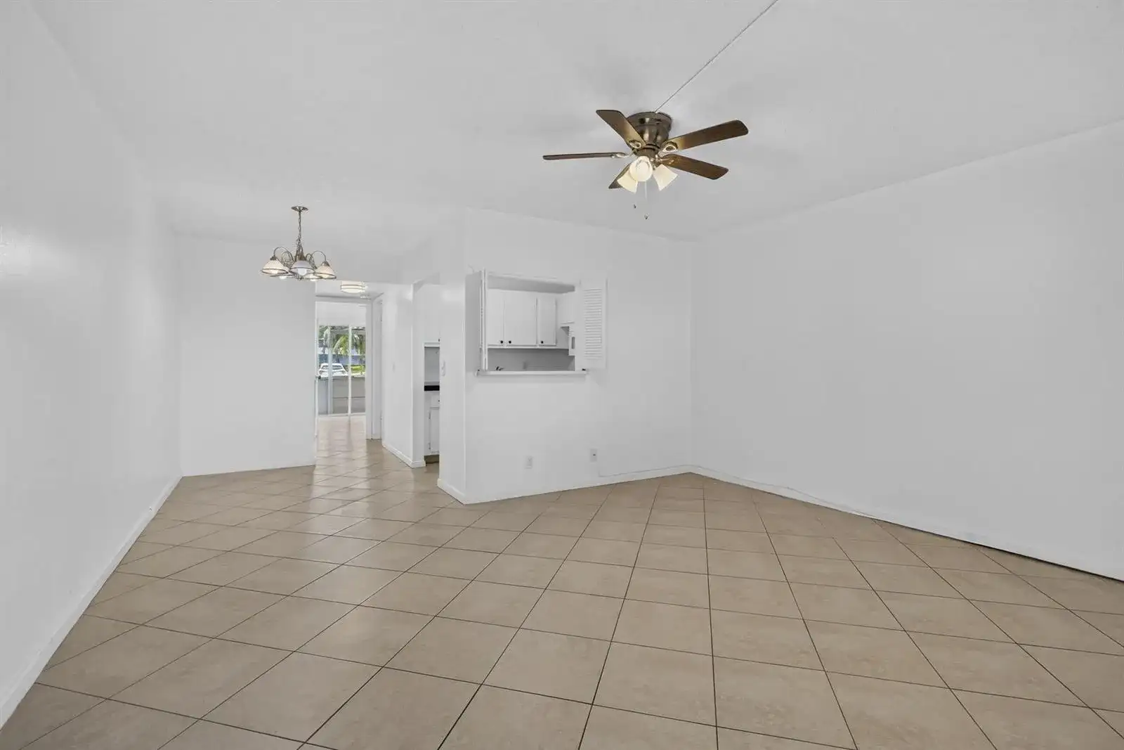 79 CHATHAM D, West Palm Beach FL 33417 photo 3