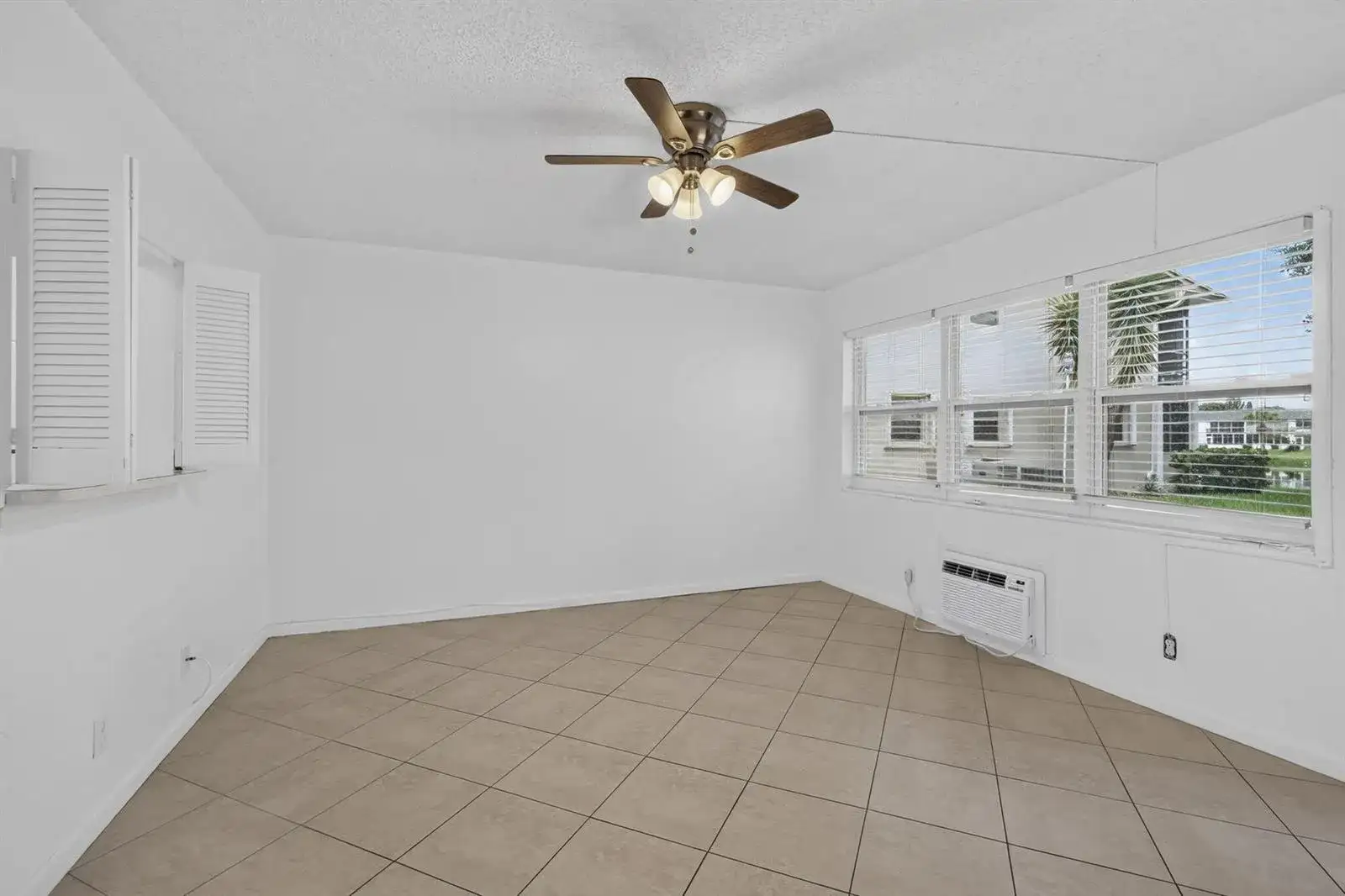 79 CHATHAM D, West Palm Beach FL 33417 photo 4
