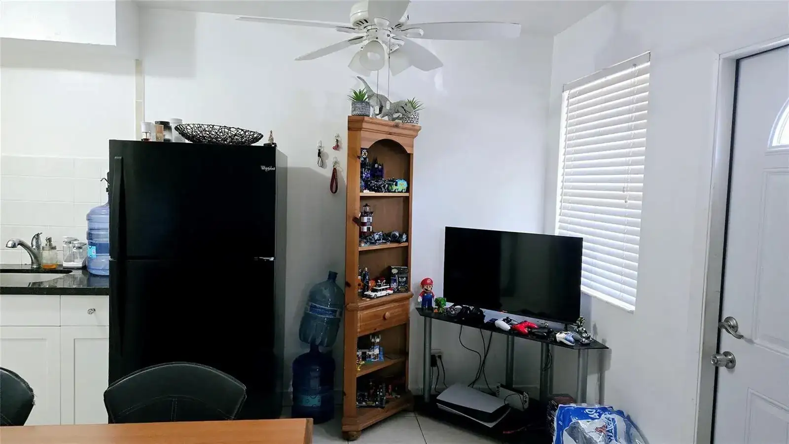 2213 LINCOLN Street # 2, Hollywood FL 33020 photo 3
