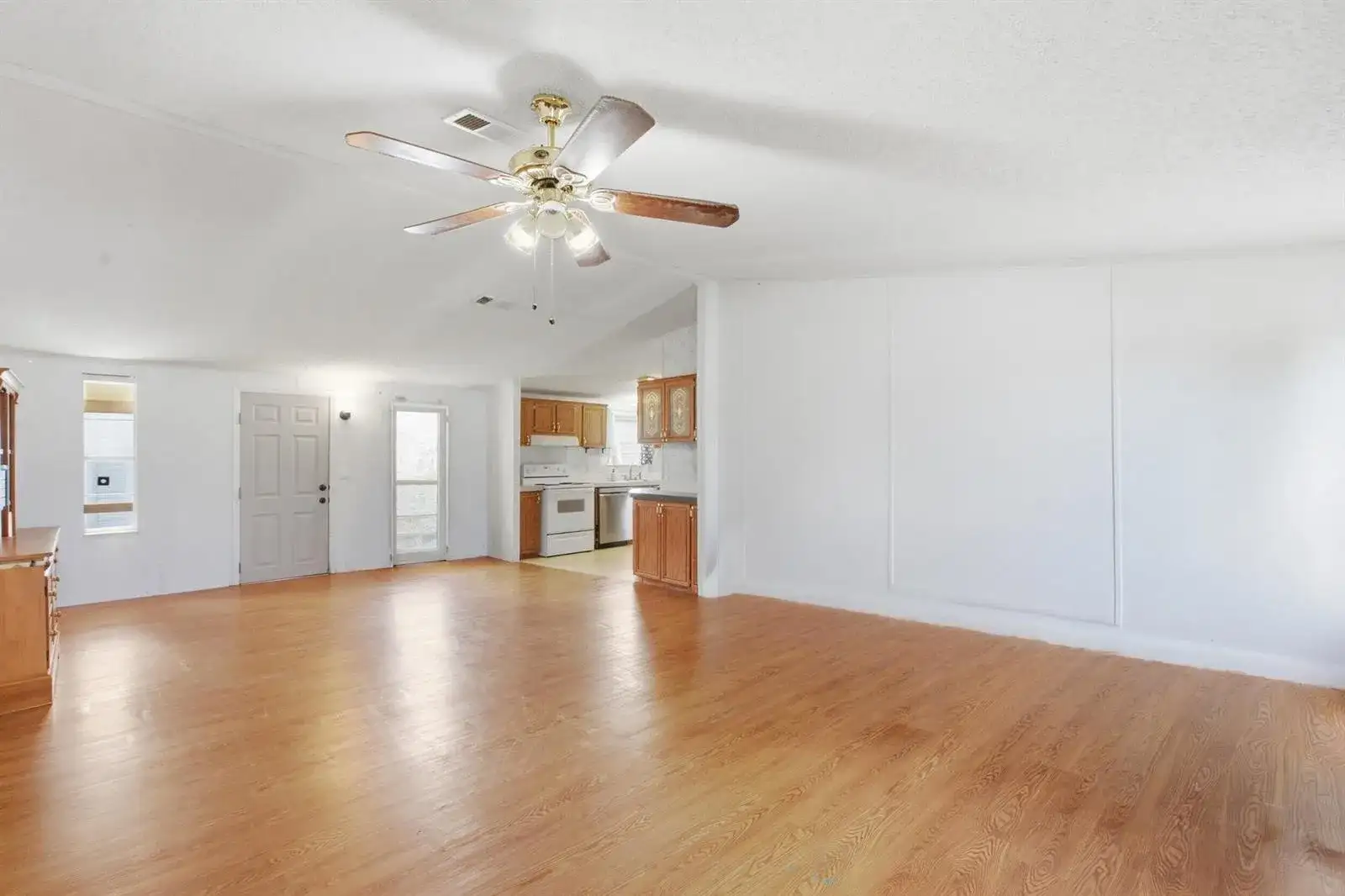 407 NE 9TH Avenue, Okeechobee FL 34972 photo 5