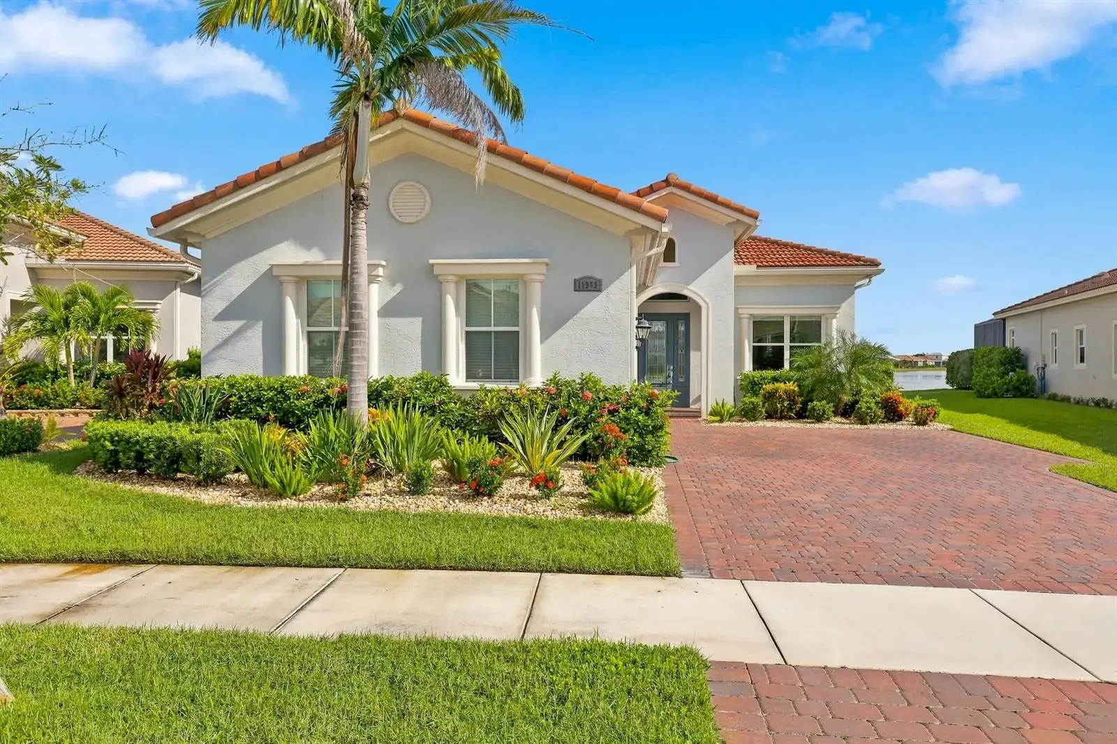 11989 SW Vano Way, Port St. Lucie FL 34987 photo 2