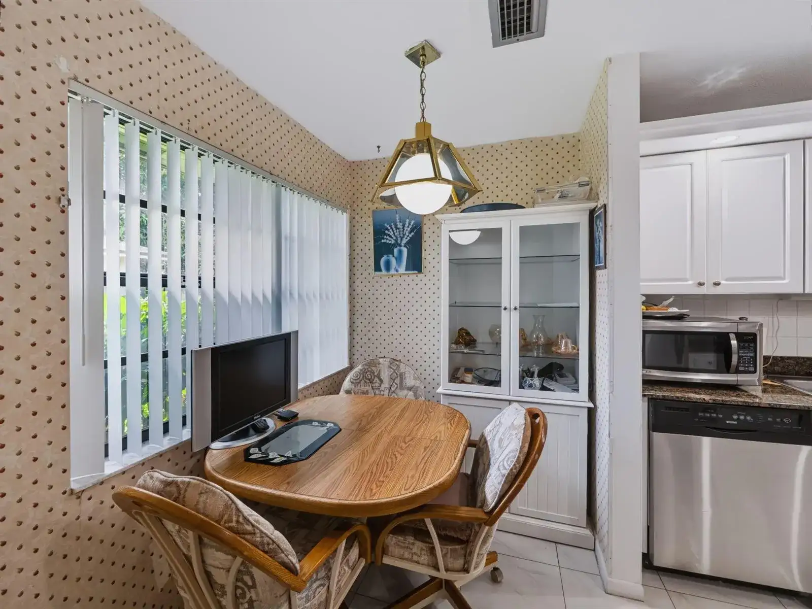 4948 Regina Court, West Palm Beach FL 33415 photo 4