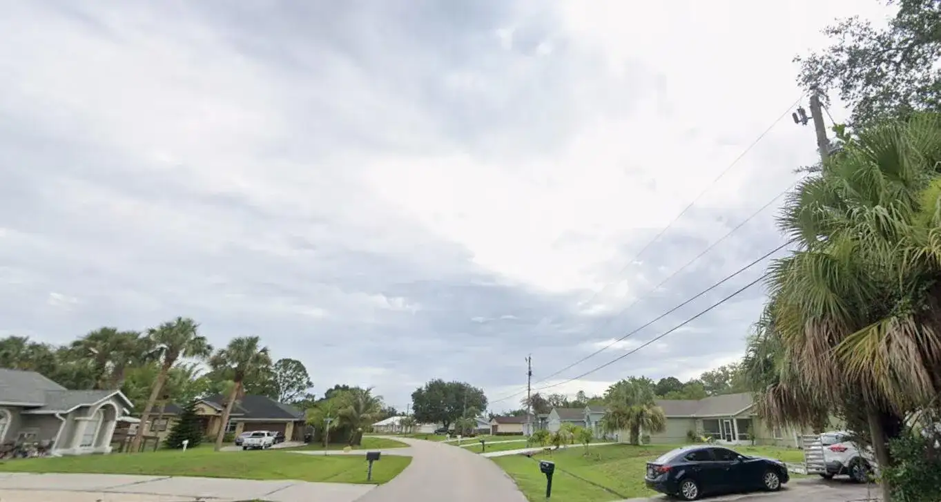 1638 SW RUIZ Terrace, Port St. Lucie FL 34953 photo 2