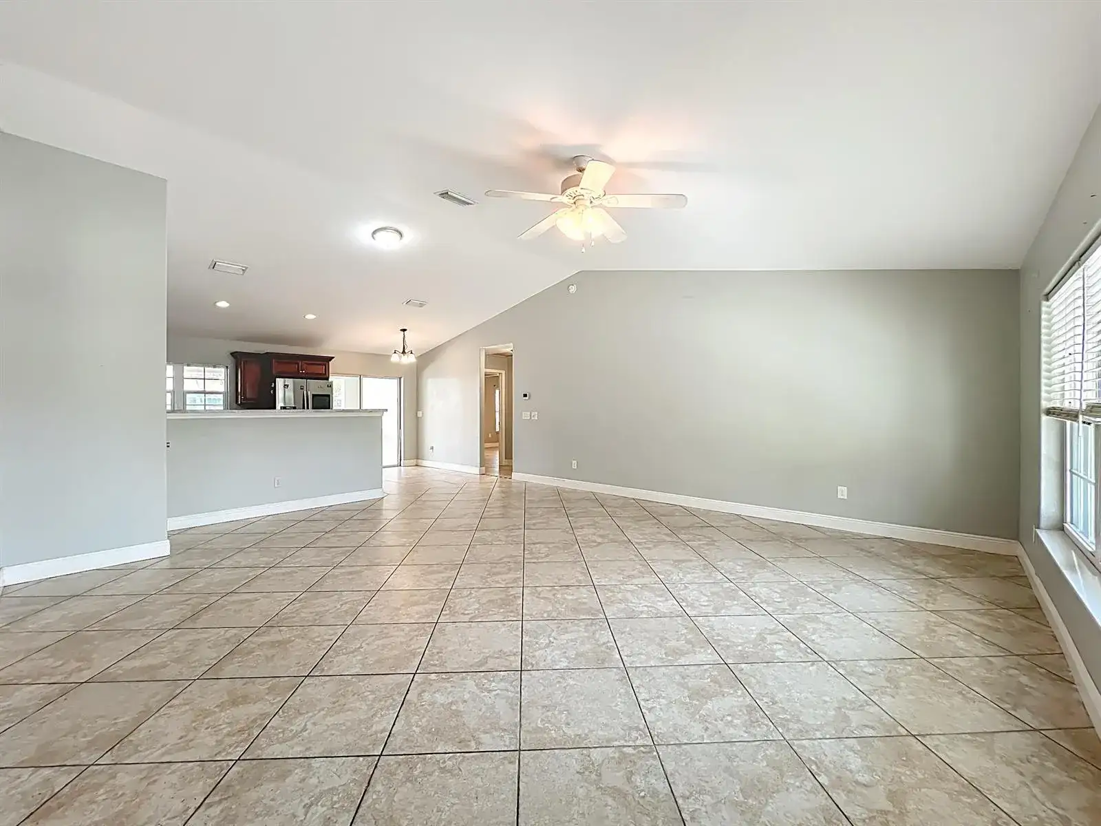 608 MASTERS Avenue, Wildwood FL 34785 photo 3