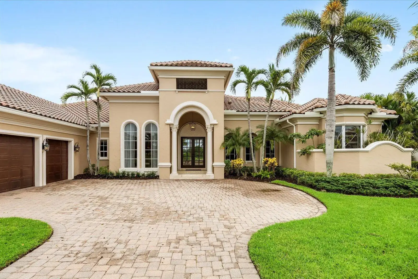 102 SE Rio Casarano, Port St. Lucie FL 34984 photo 3