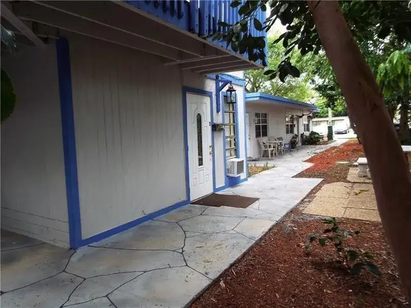 898 NE 39TH Street # 2, Oakland Park FL 33334 photo 4