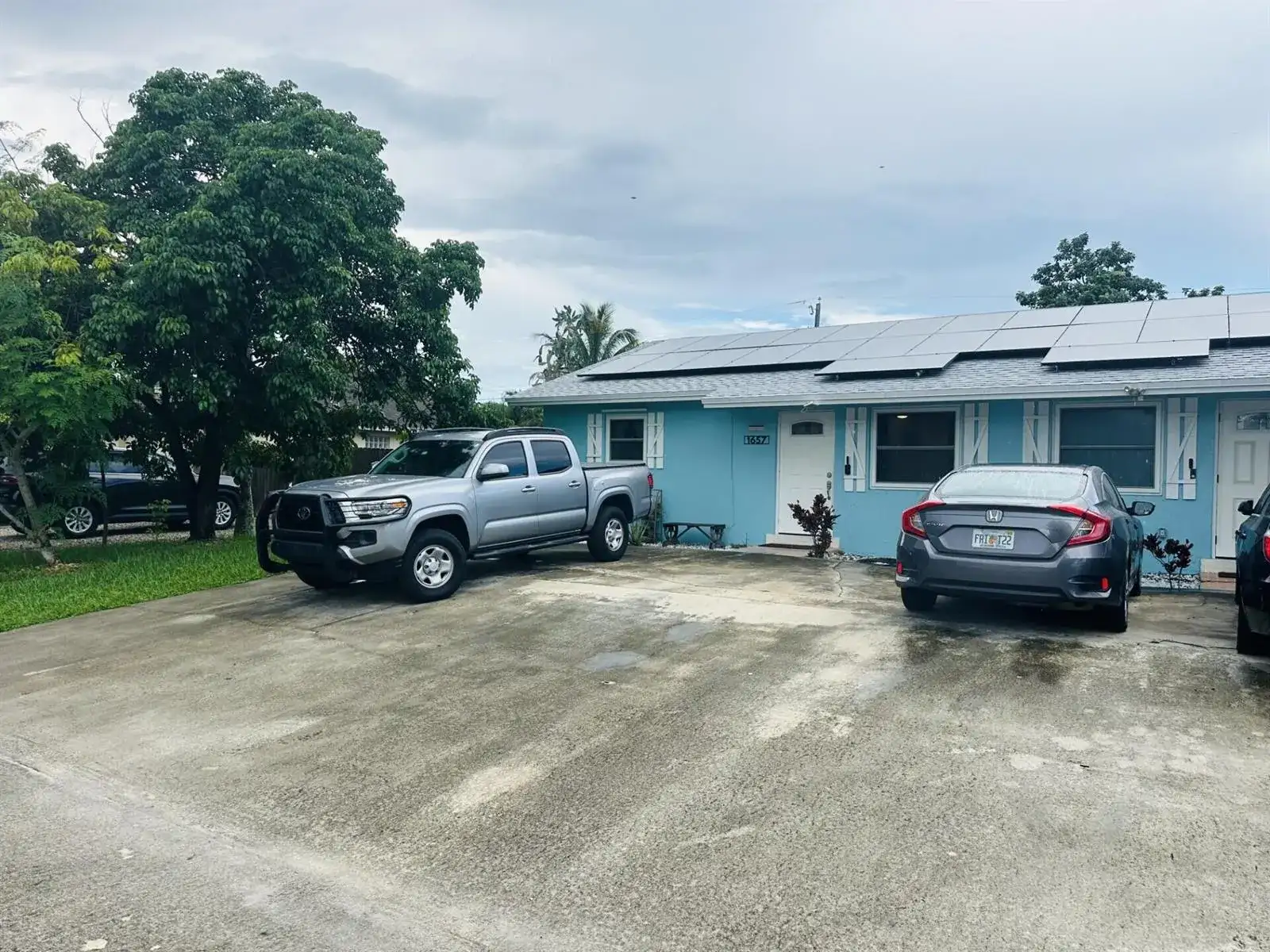 1657 Magnolia Lane, West Palm Beach FL 33417 photo 3