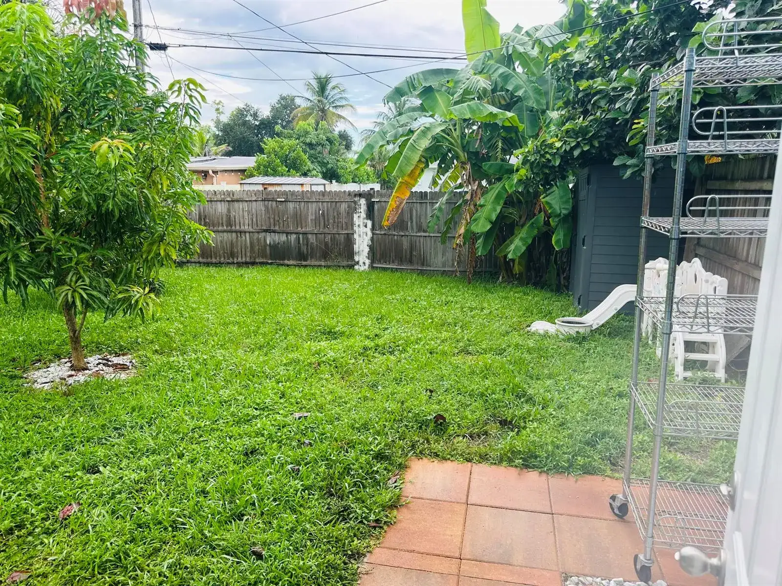 1657 Magnolia Lane, West Palm Beach FL 33417 photo 4