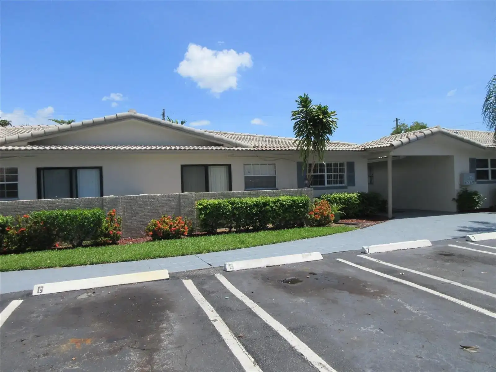 8601 NW 35TH Street # 11, Coral Springs FL 33065 photo 2