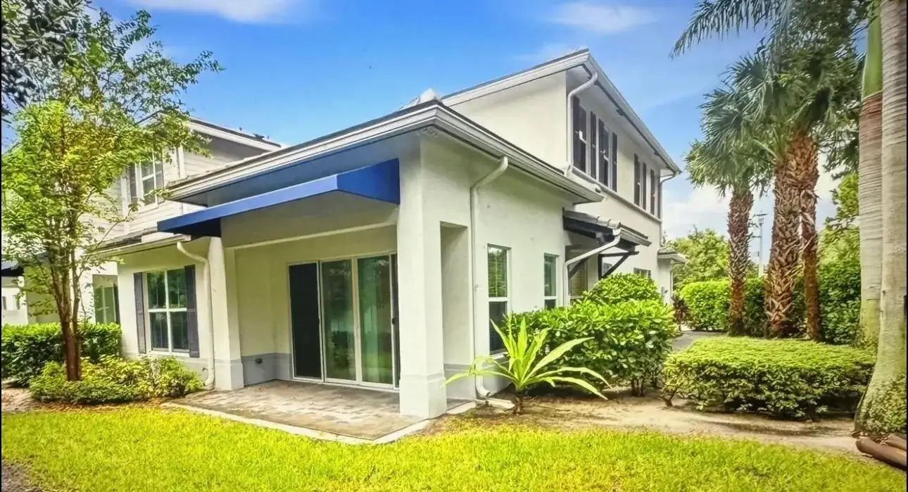 4956 Borland Lane, Palm Beach Gardens FL 33418 photo 3