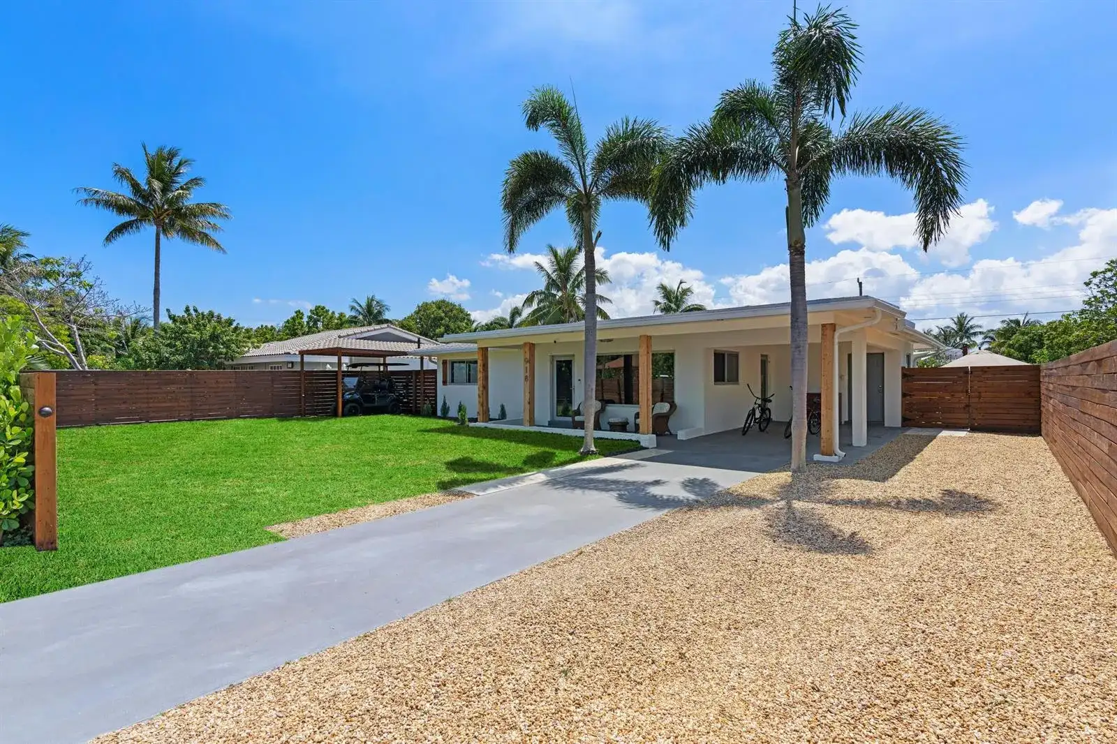 918 SE 3RD Avenue, Delray Beach FL 33483 photo 2