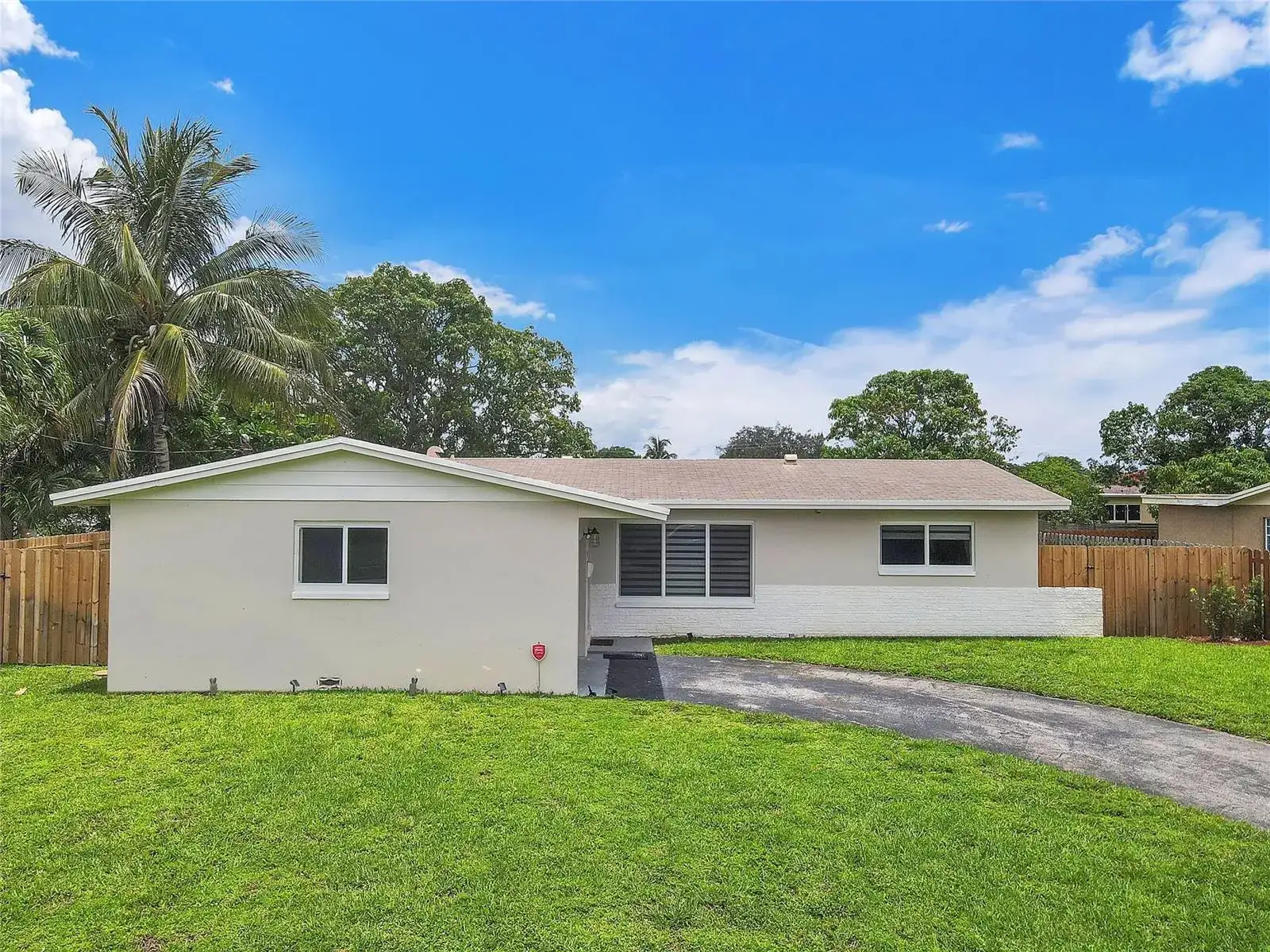 4861 NW 6TH Court, Plantation FL 33317 photo 4