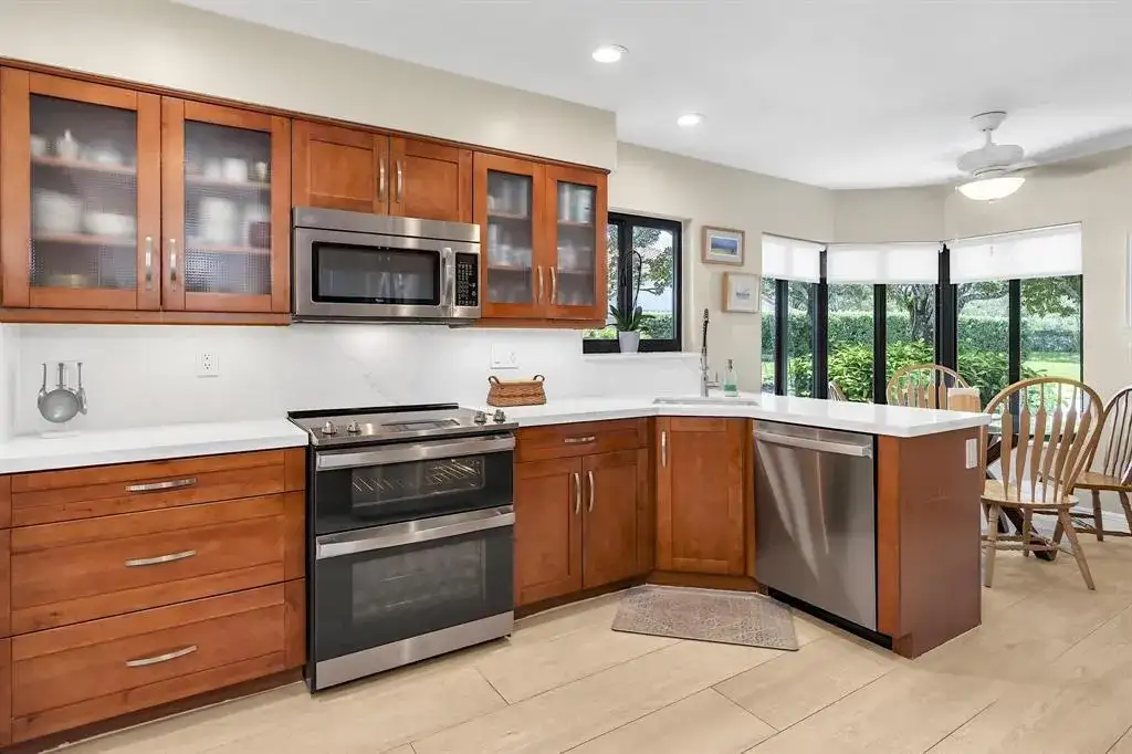 9701 NW 18TH Court, Plantation FL 33322 photo 2