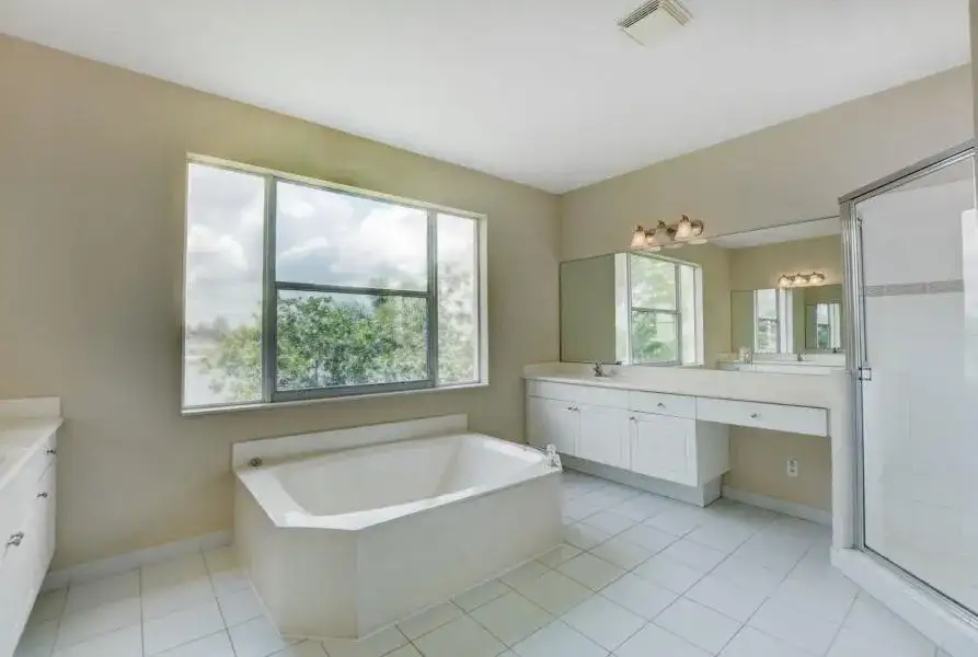 1388 Beacon Circle, Wellington FL 33414 photo 4