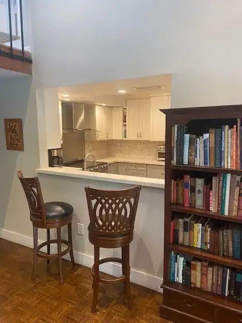 6995 SW 67TH Avenue, South Miami FL 33143 photo 2
