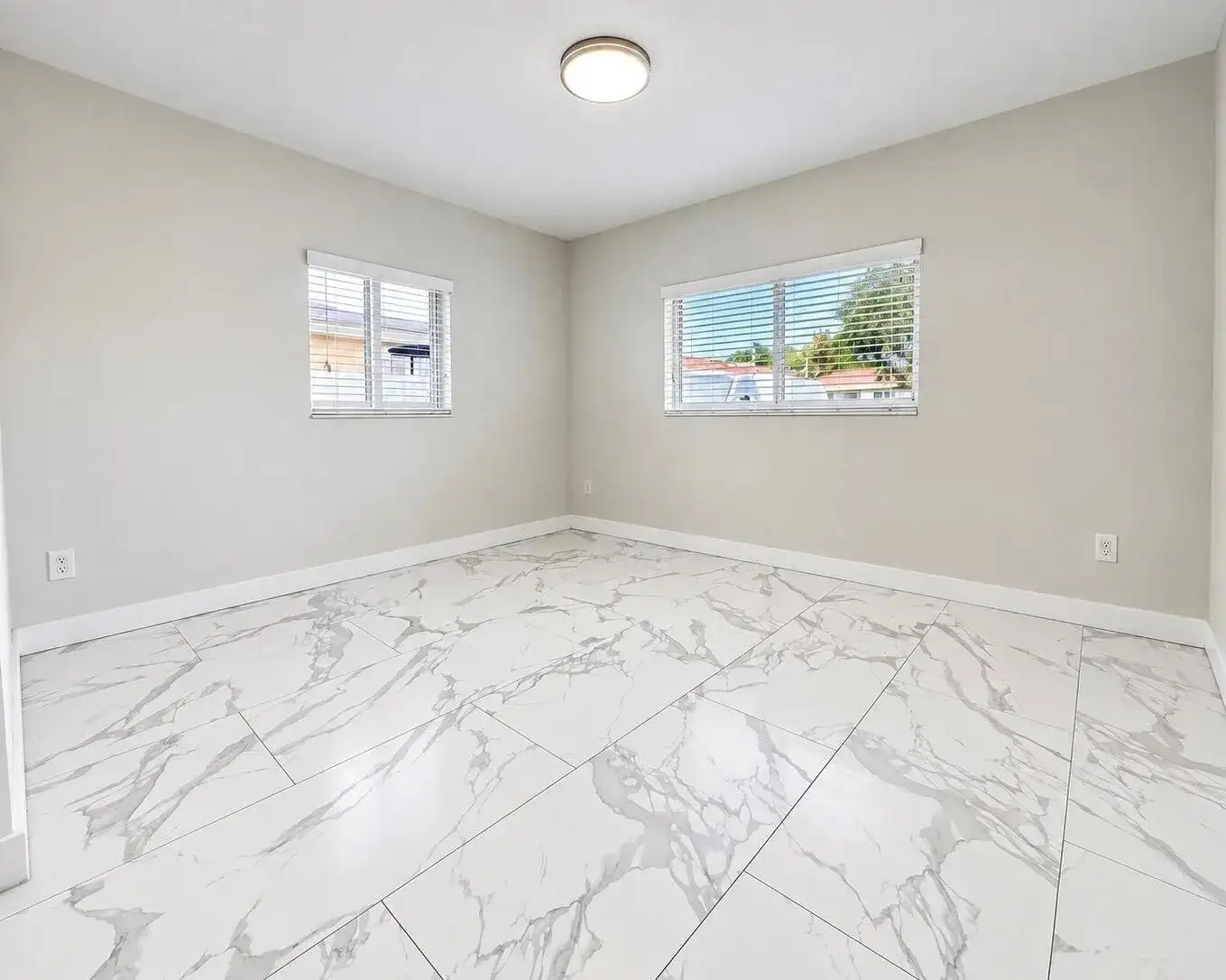 11361 SW 4TH Street, Sweetwater FL 33174 photo 4