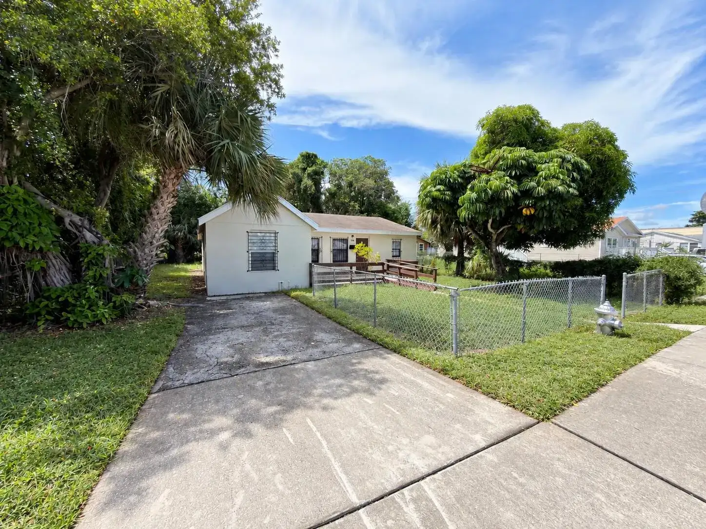 706 23RD Street, West Palm Beach FL 33407 photo 5