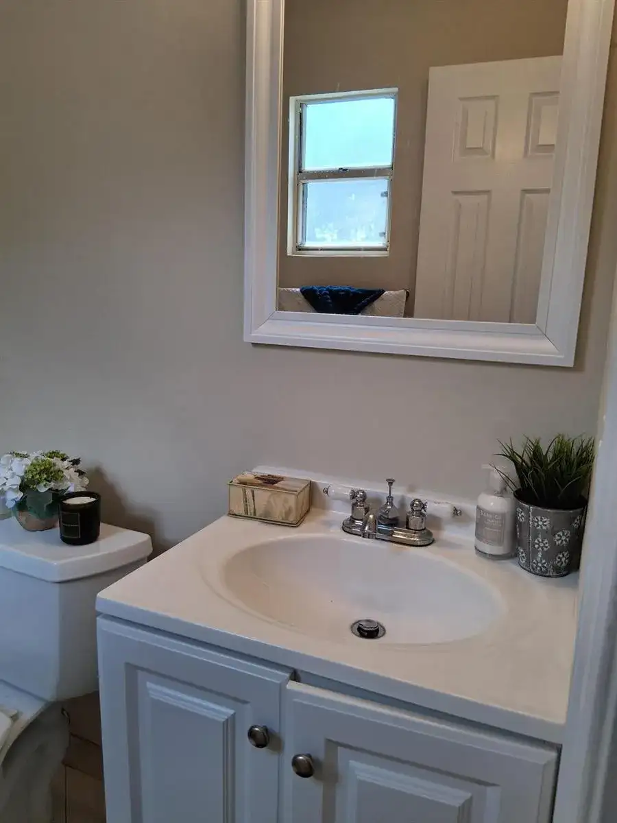 1341 SW 73RD Avenue, North Lauderdale FL 33068 photo 4