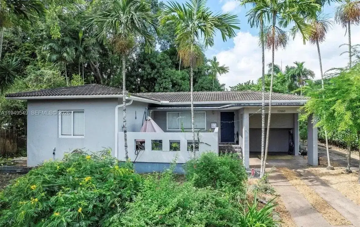 12660 GRIFFING Boulevard, North Miami FL 33161 photo 2