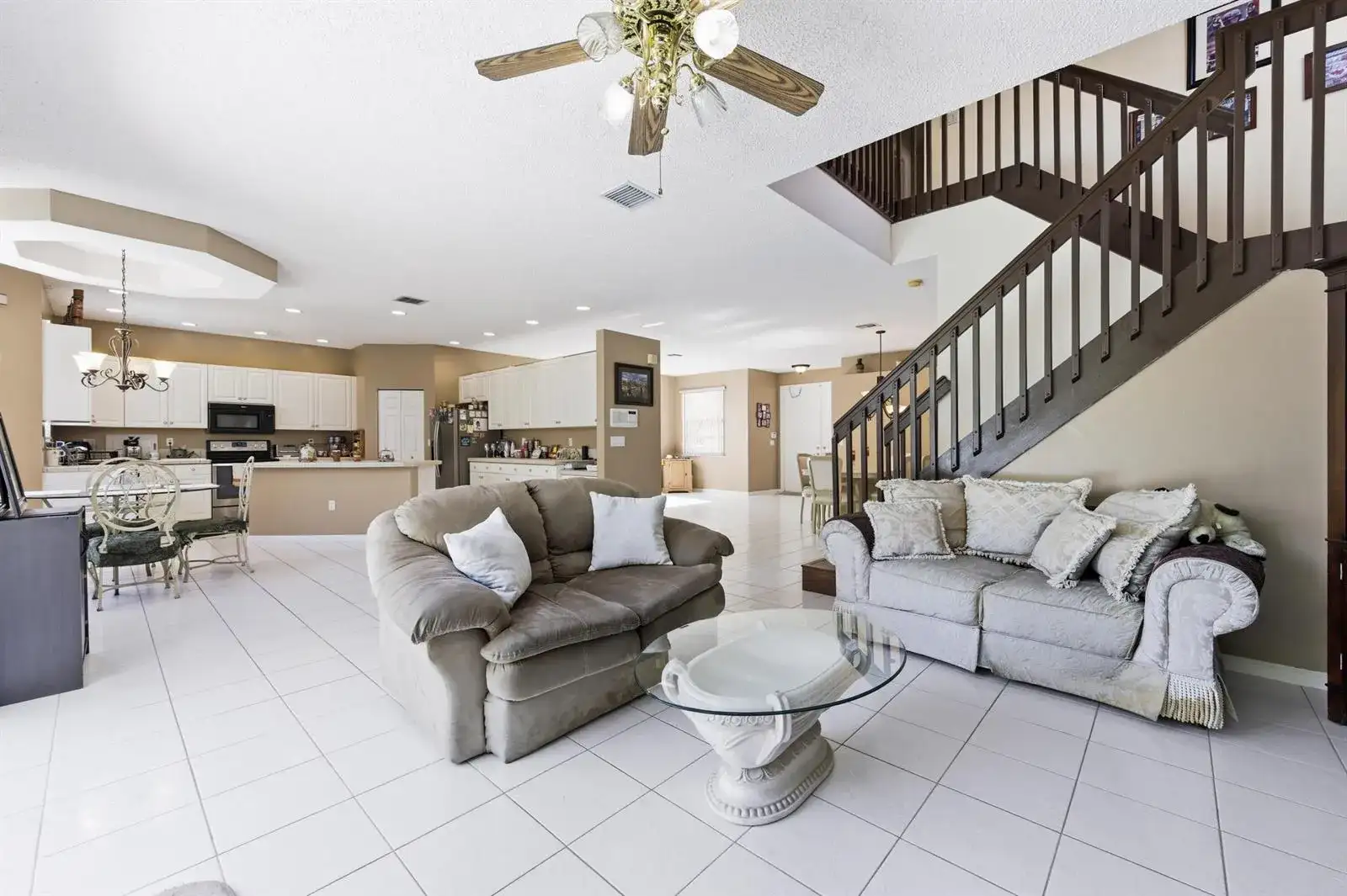 2430 WESTMONT Drive, Royal Palm Beach FL 33411 photo 3