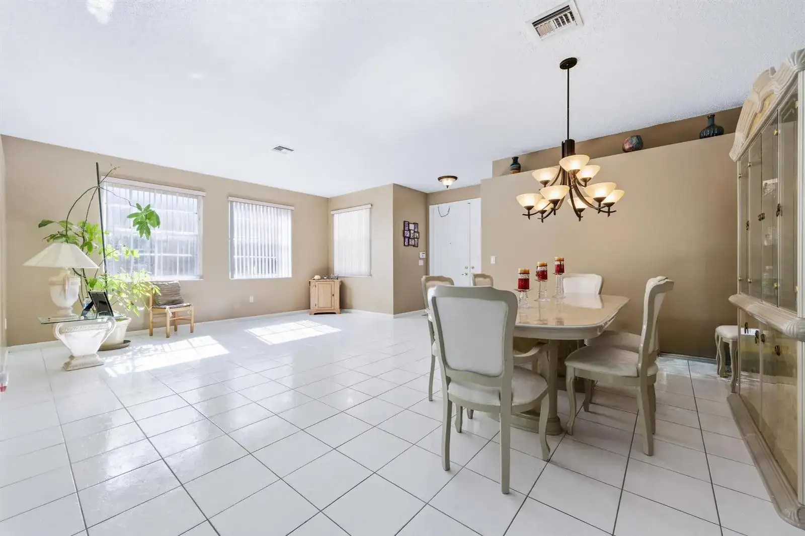 2430 WESTMONT Drive, Royal Palm Beach FL 33411 photo 4