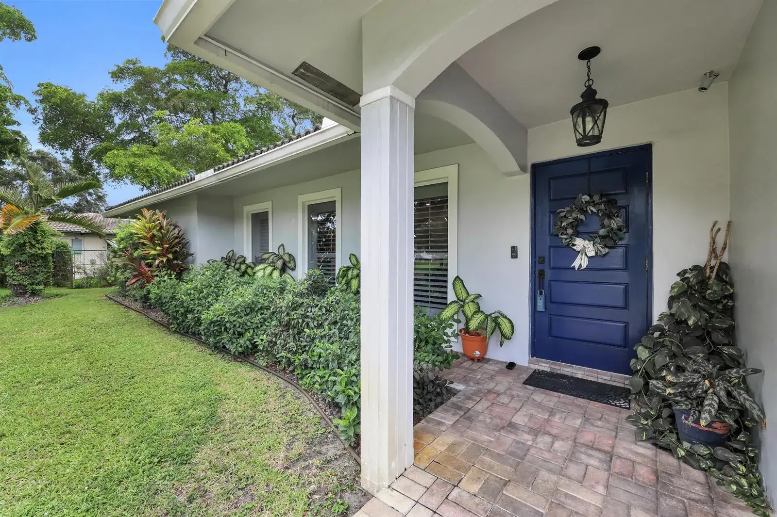 8412 NW 26TH Drive, Coral Springs FL 33065 photo 3