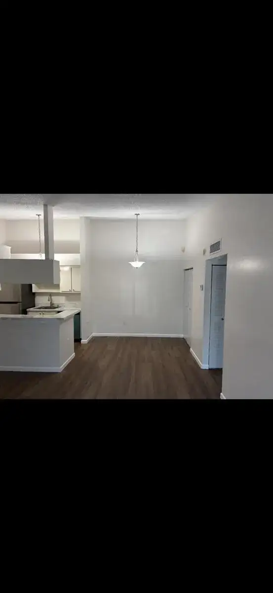 905 NE 199TH Street # 204, Miami FL 33179 photo 2