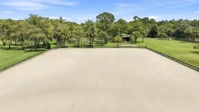14902 PADDOCK Drive, Wellington FL 33414 photo 3
