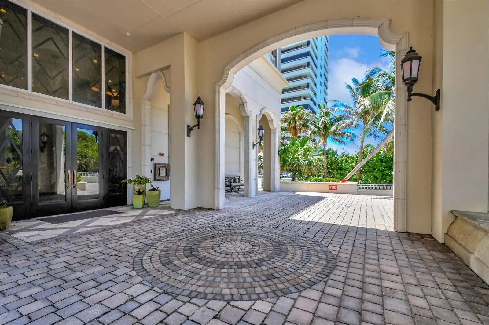 5310 N OCEAN Drive # 301, Singer Island FL 33404 photo 2