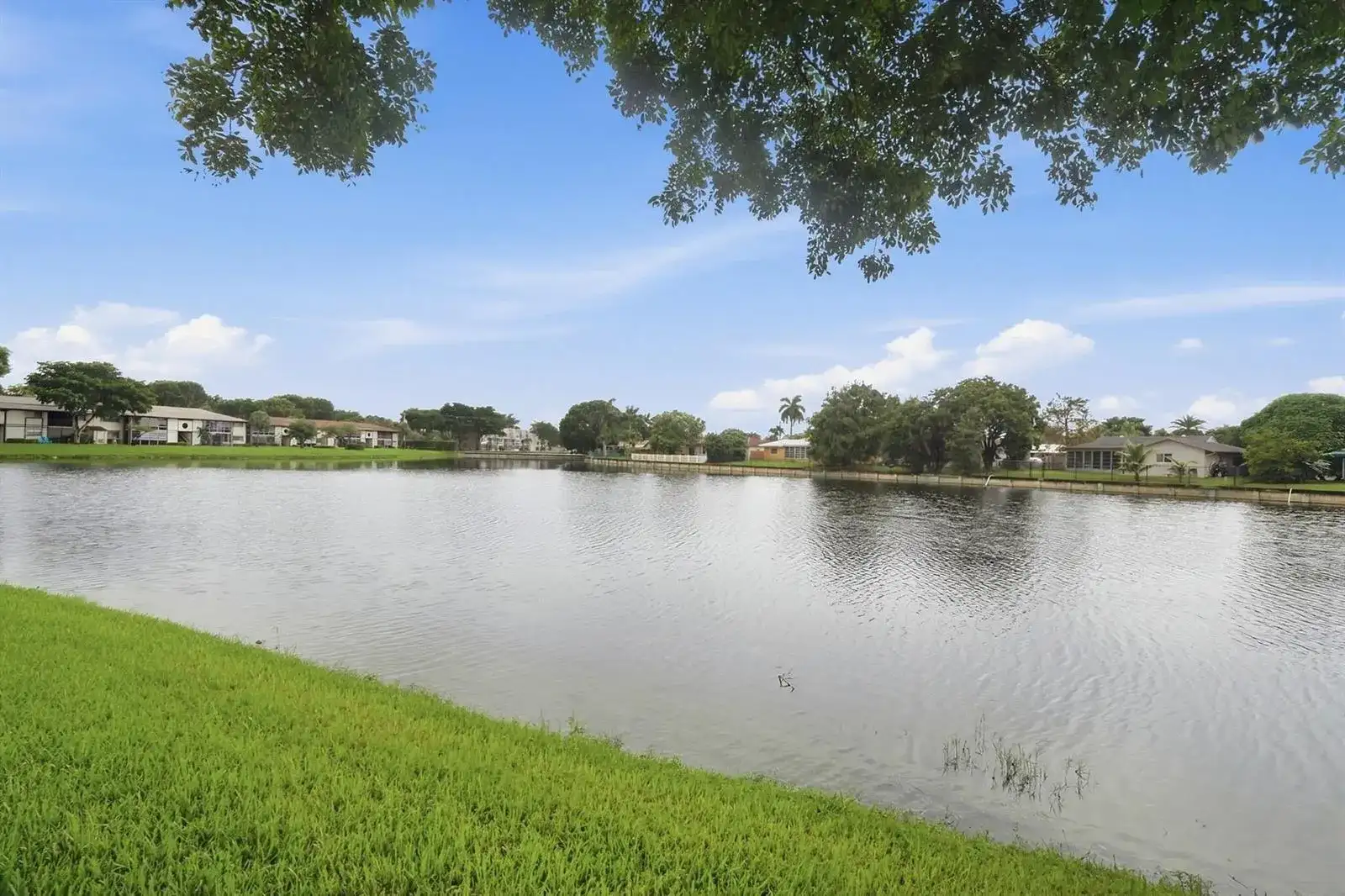 9672 W MCNAB Road # 109, Tamarac FL 33321 photo 3