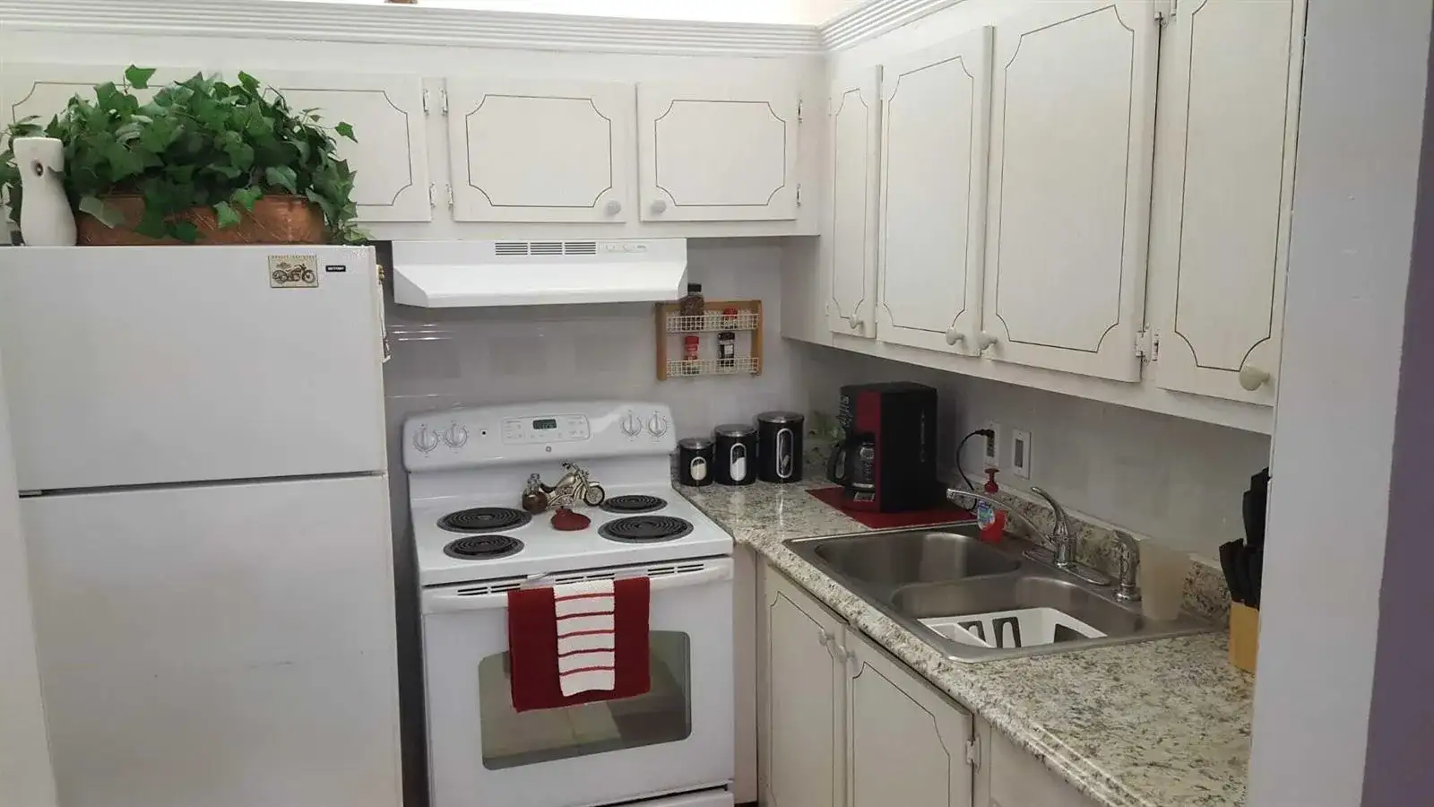 15 Salisbury A, West Palm Beach FL 33417 photo 4