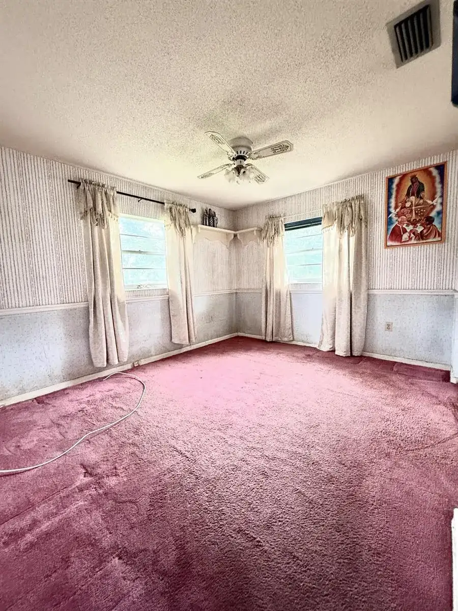 275 SE 16TH Avenue, Okeechobee FL 34974 photo 4