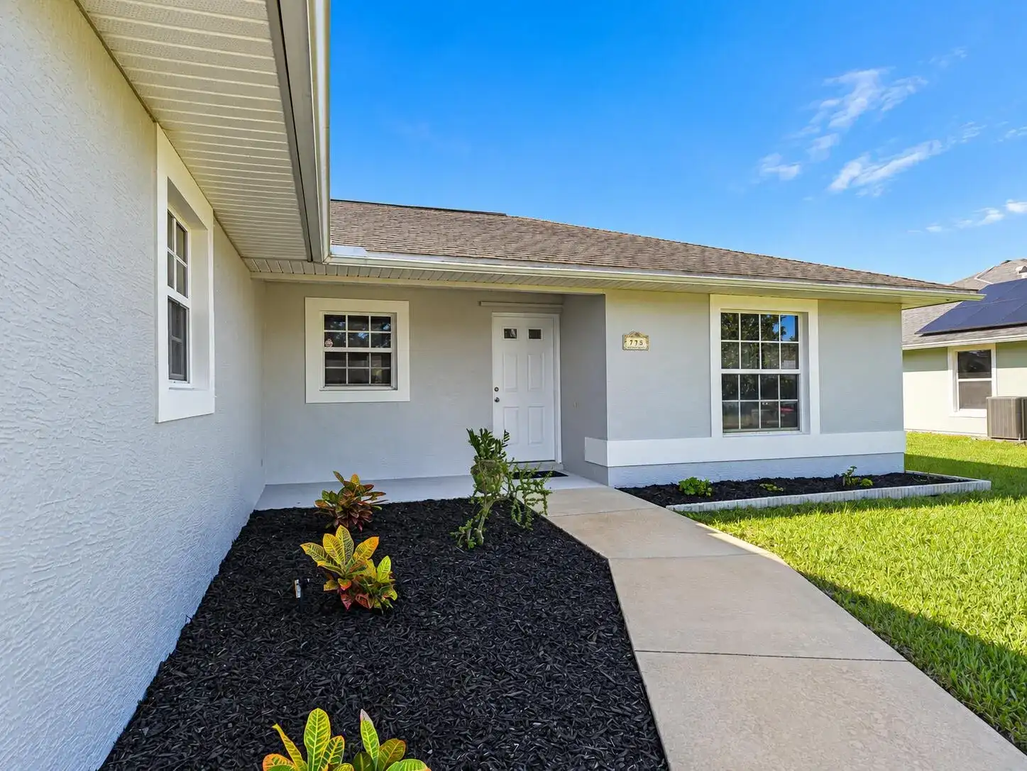 745 18TH Street SW, Vero Beach FL 32962 photo 4