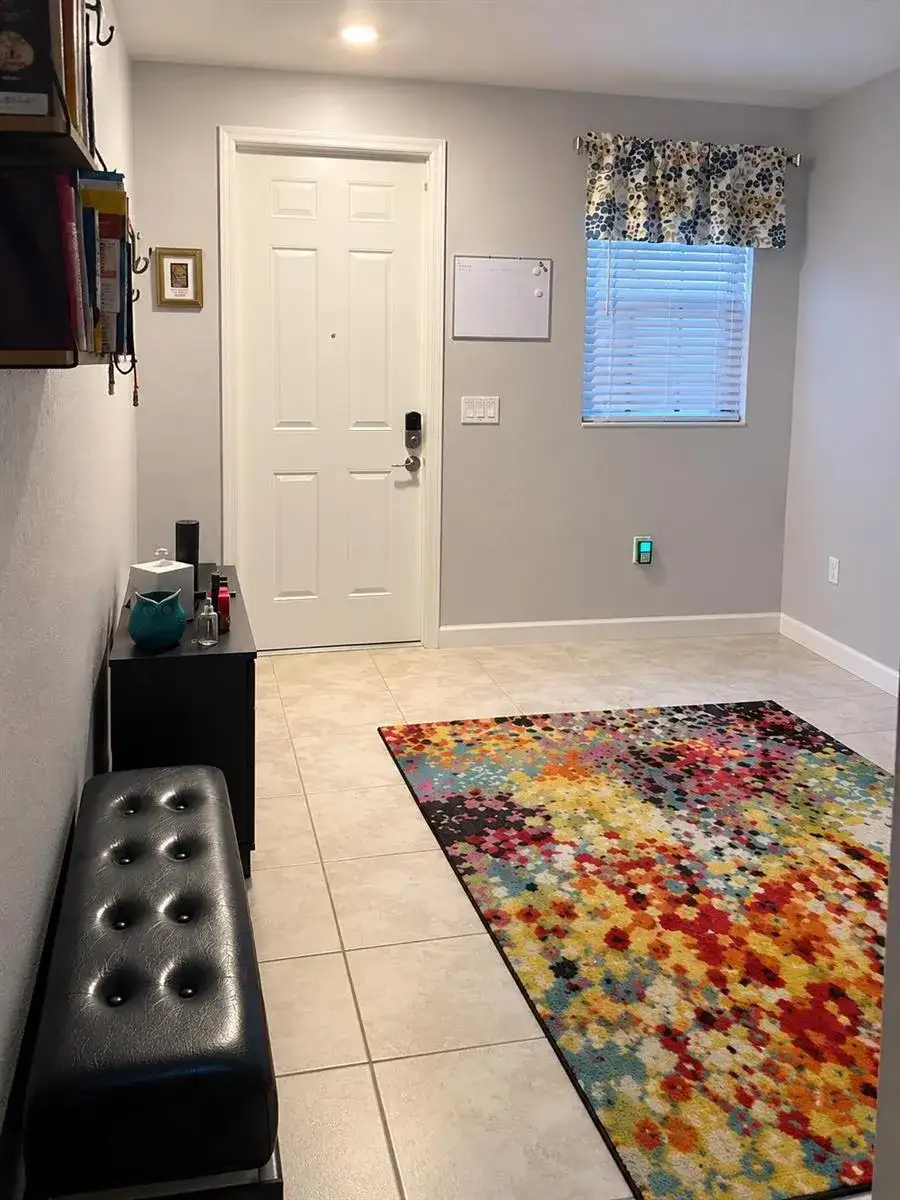 5454 NW 27th Street, Margate FL 33063 photo 4