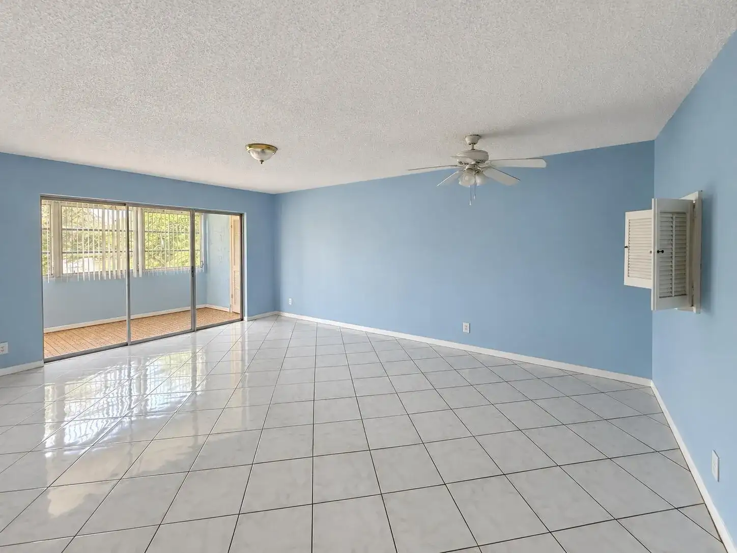 729 LORI Drive # 202, Palm Springs FL 33461 photo 4
