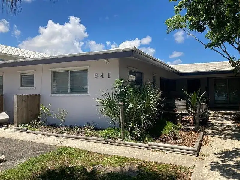541 NE 43RD Street # 2, Boca Raton FL 33431 photo 3