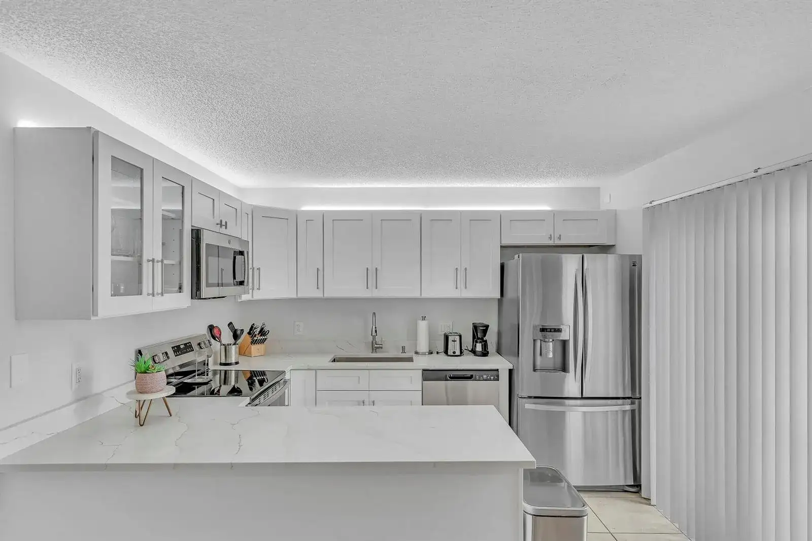 2228 WHITE PINE Circle # A, FL 33415 photo 3