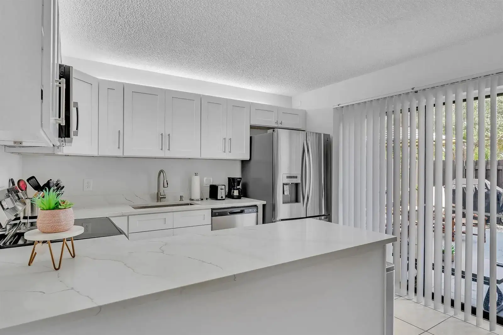 2228 WHITE PINE Circle # A, FL 33415 photo 4