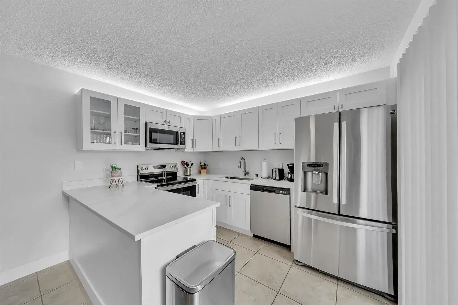 2228 WHITE PINE Circle # A, FL 33415 photo 5