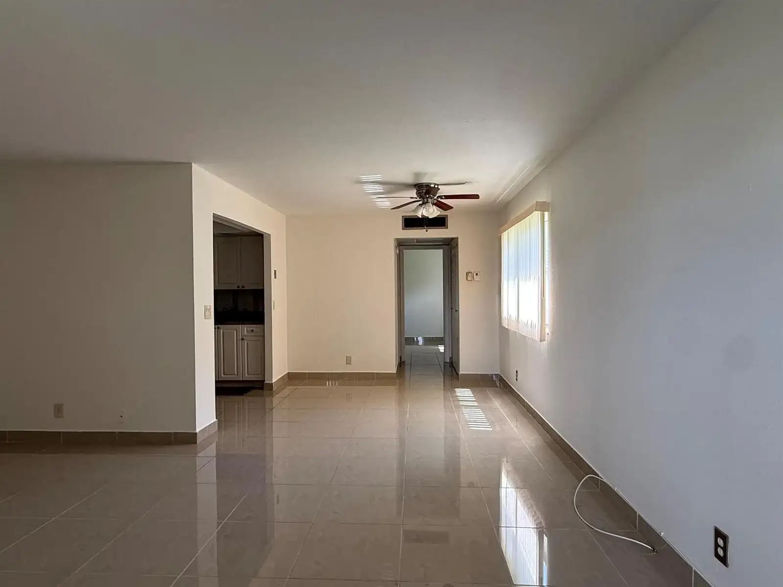 490 Monaco K, Delray Beach FL 33446 photo 4