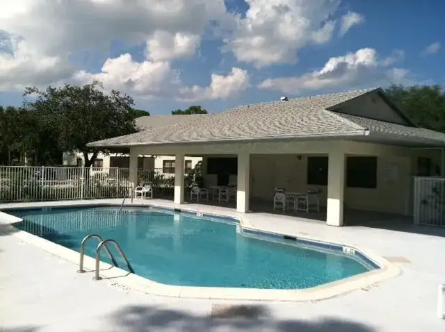 6541 SE Federal Highway, Stuart FL 34997 photo 4